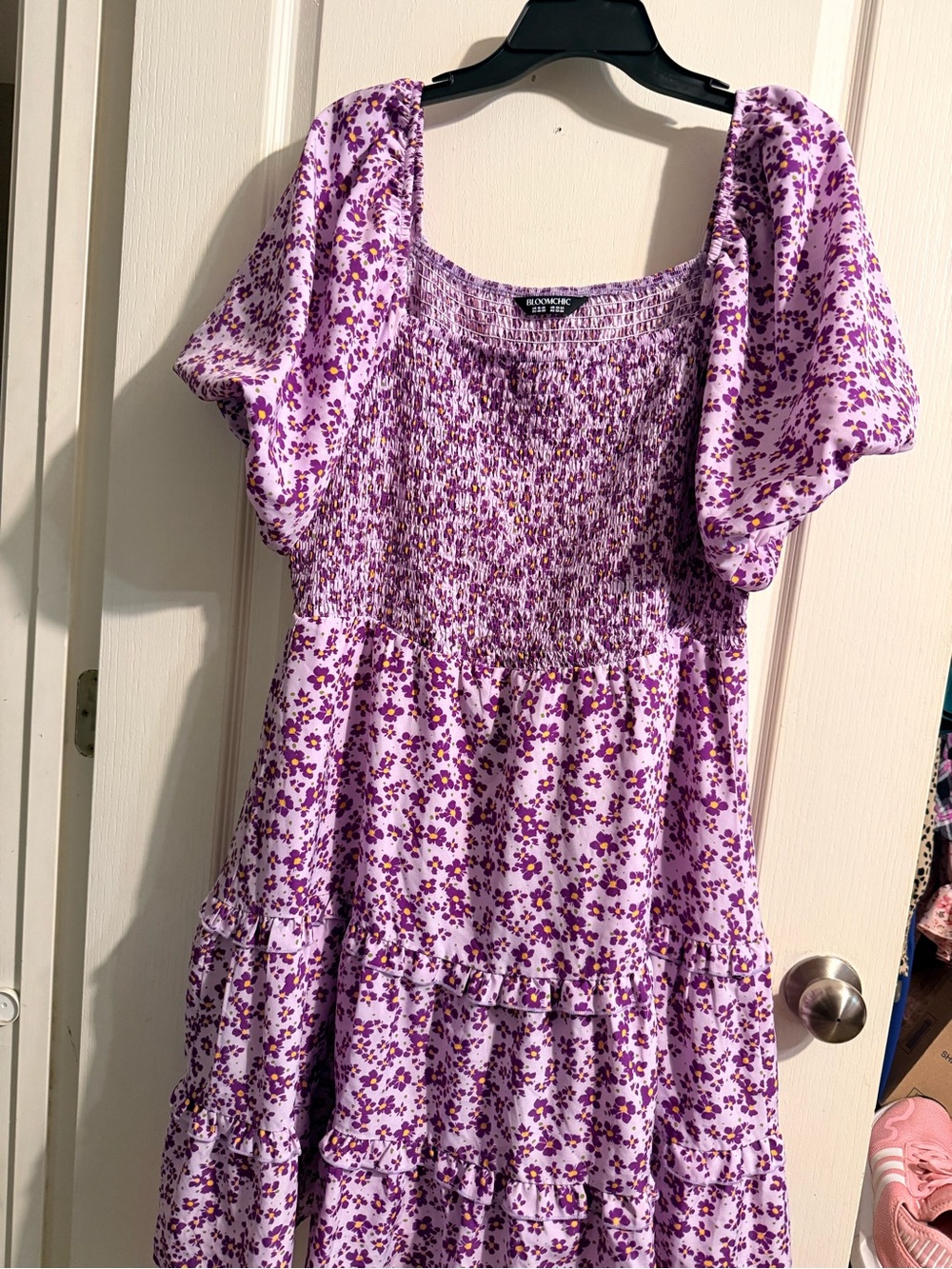 BloomChic Lavender Floral Puff-Sleeve Midi Dress